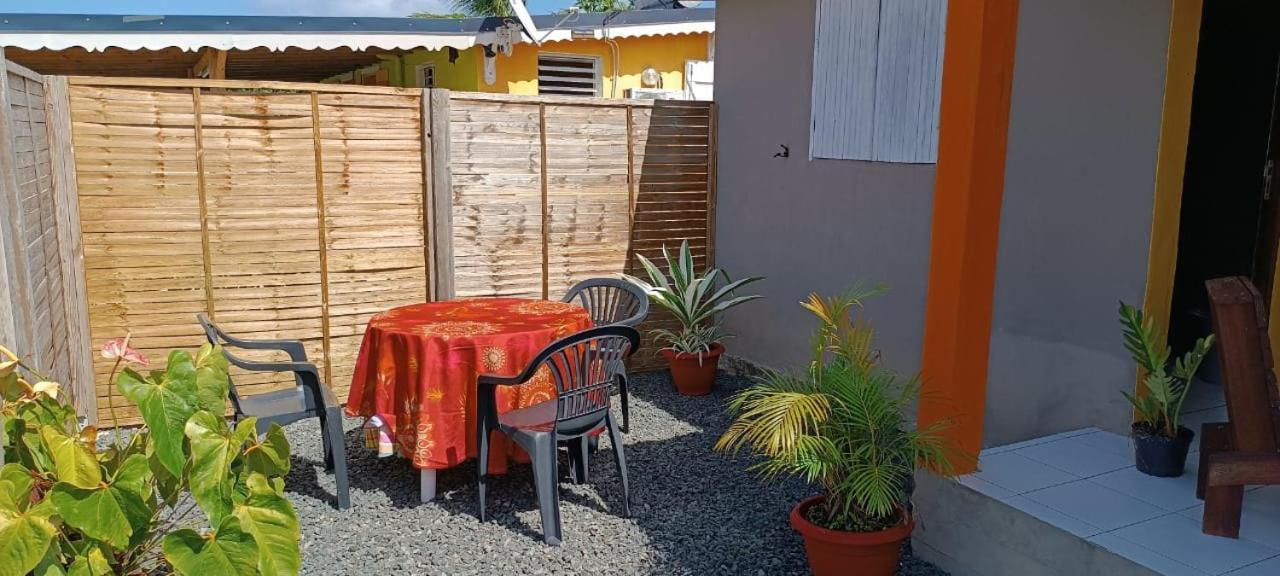 Gîte Poz Kreyol Port-Louis Exterior foto